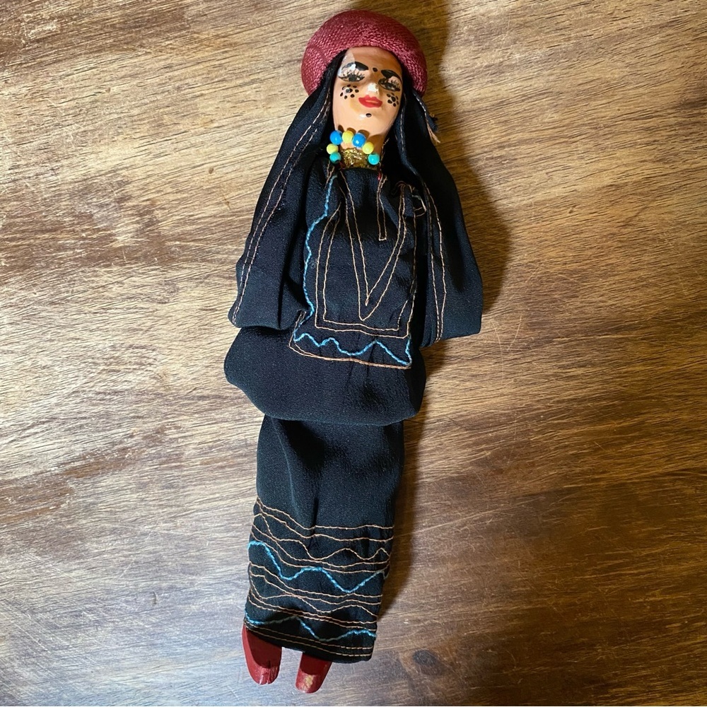 Lot of 6 Vintage Dolls - Carlson and Others - Picture 8 of 10
